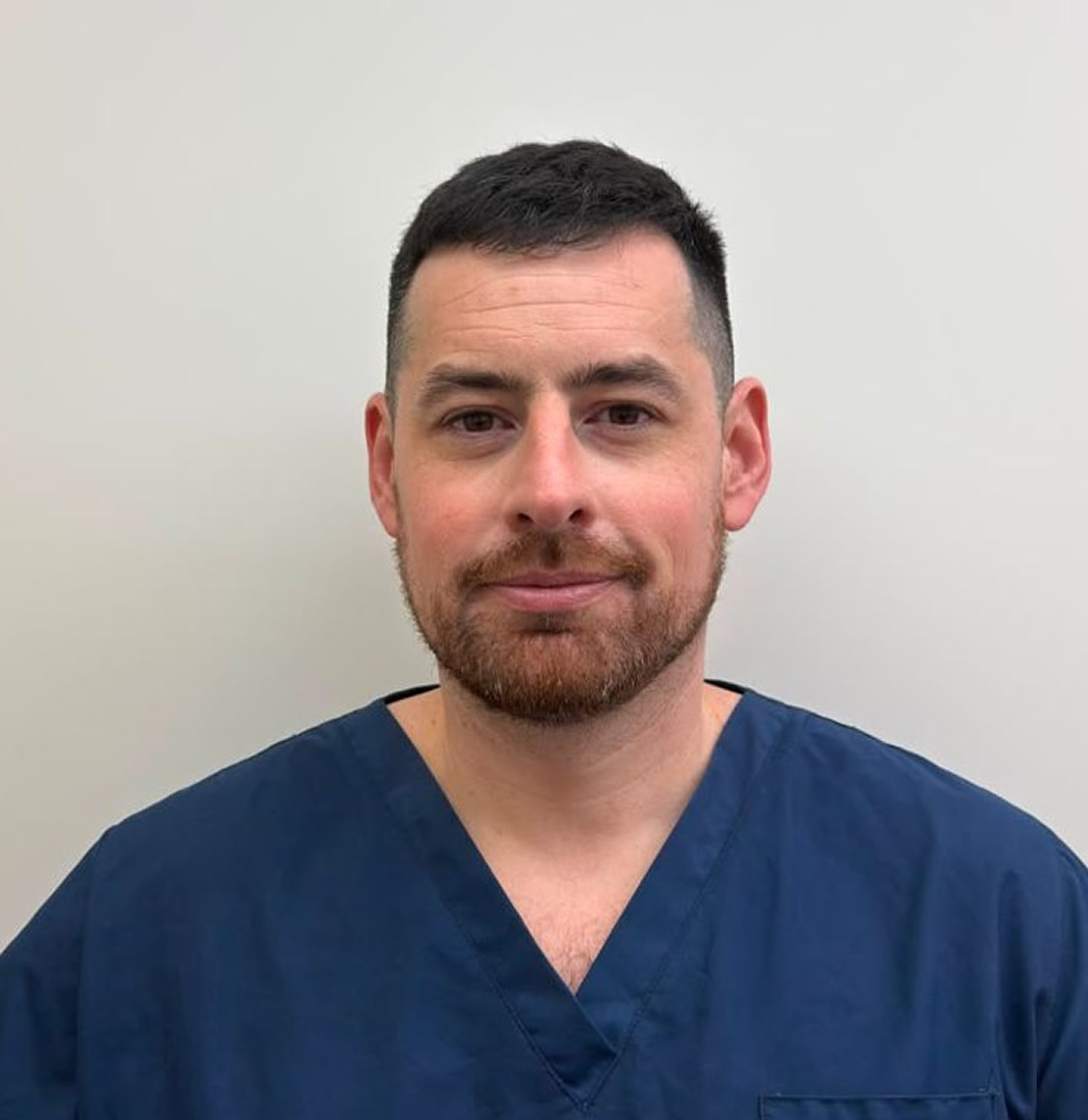 Dr. Rodolfo Rivadera